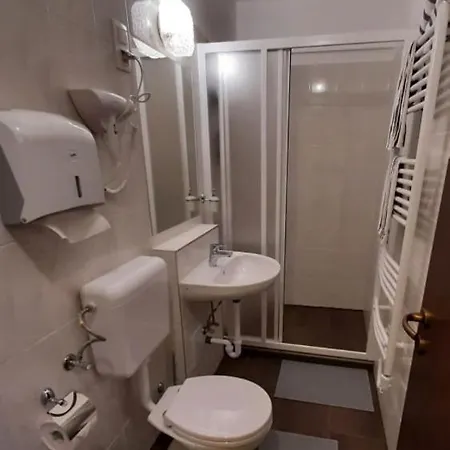 Csatang Vendeghaz Semesterbostad *