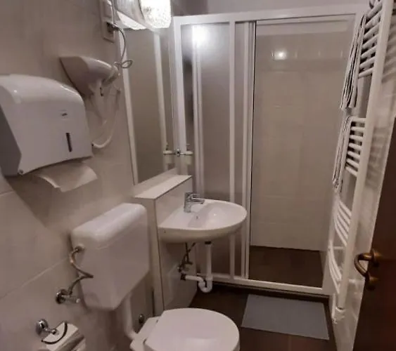 Csatang Vendeghaz Tatil Evi *